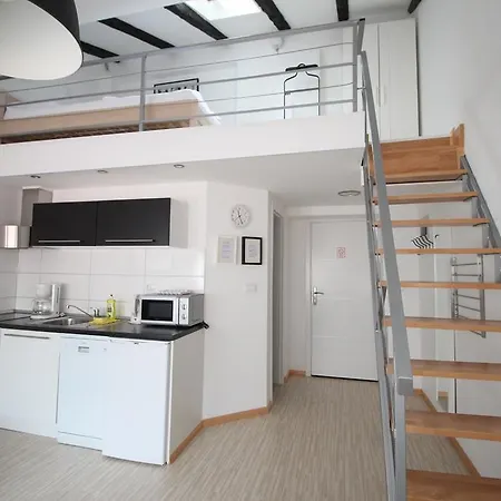 Downtown Apartman *