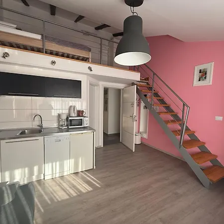 Downtown Апартаменты *