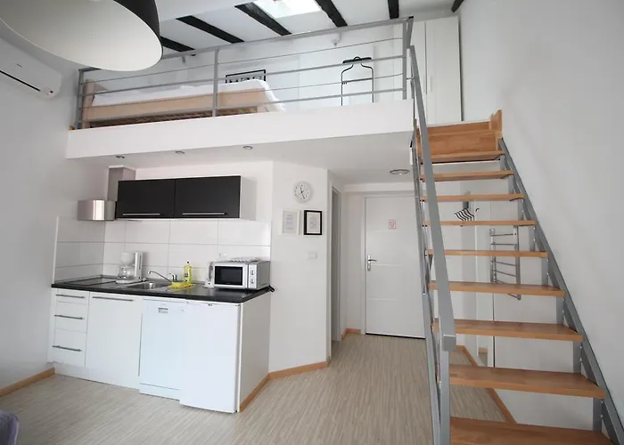 Downtown 아파트 *