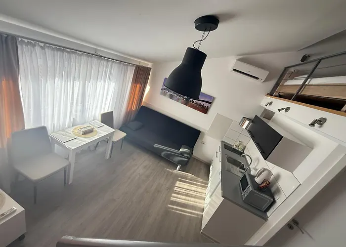 아파트 Downtown *