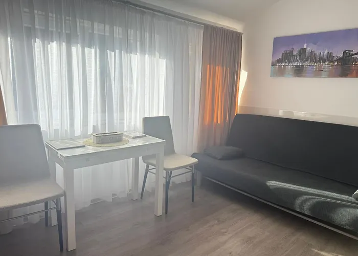 아파트 Downtown 풀라